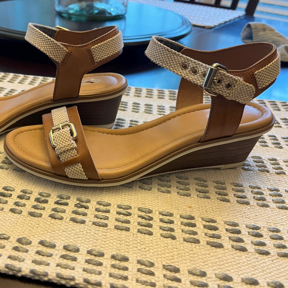 Dr. Scholls Spring Wedges